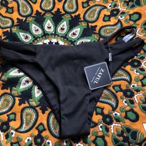 NWT Black bikini bottoms